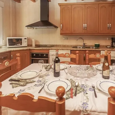 Lovely In With Kitchenette Holiday home *