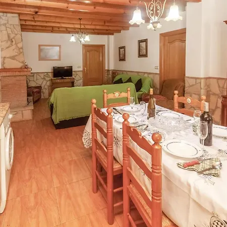 Lovely In With Kitchenette Montefrio